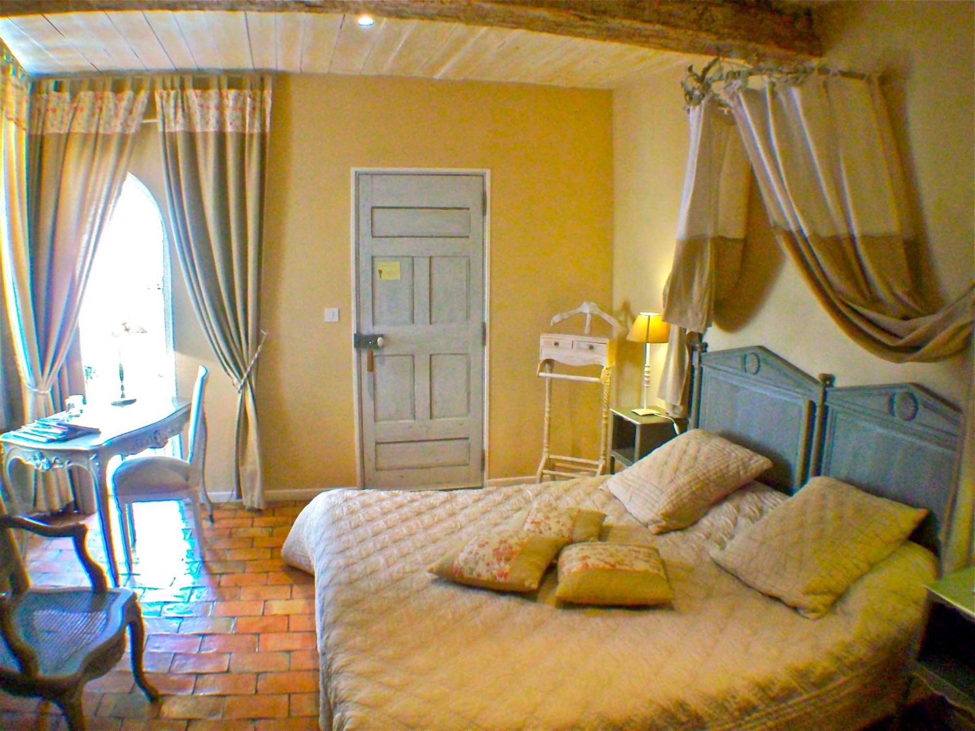 Un Patio En Luberon Bed and Breakfast Ansouis Exteriör bild