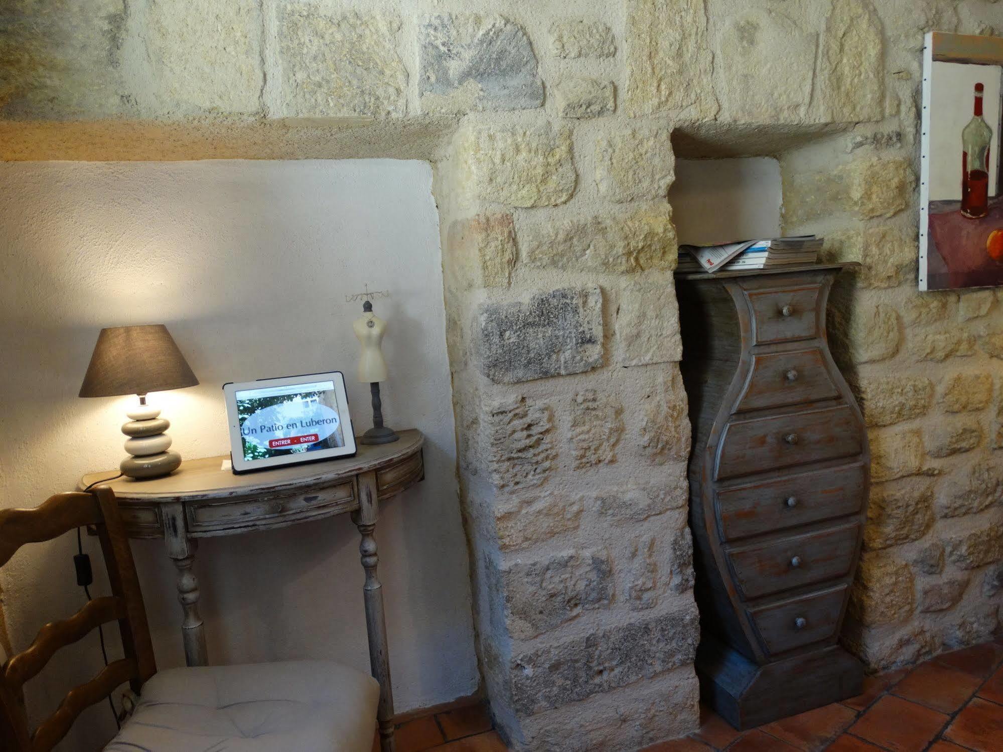 Un Patio En Luberon Bed and Breakfast Ansouis Exteriör bild